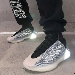 篮球鞋最新爆料网站,揭秘最新爆料网站独家揭秘 第3张 篮球鞋最新爆料网站,揭秘最新爆料网站独家揭秘 第3张